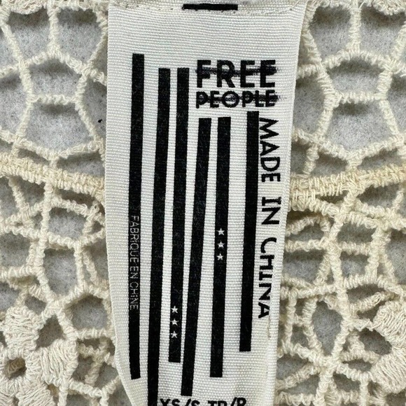 Free People Crochet Floral Lace Top Semi-Sheer Beige One Sz Cover-Up Scoop Neck - Picture 8 of 8